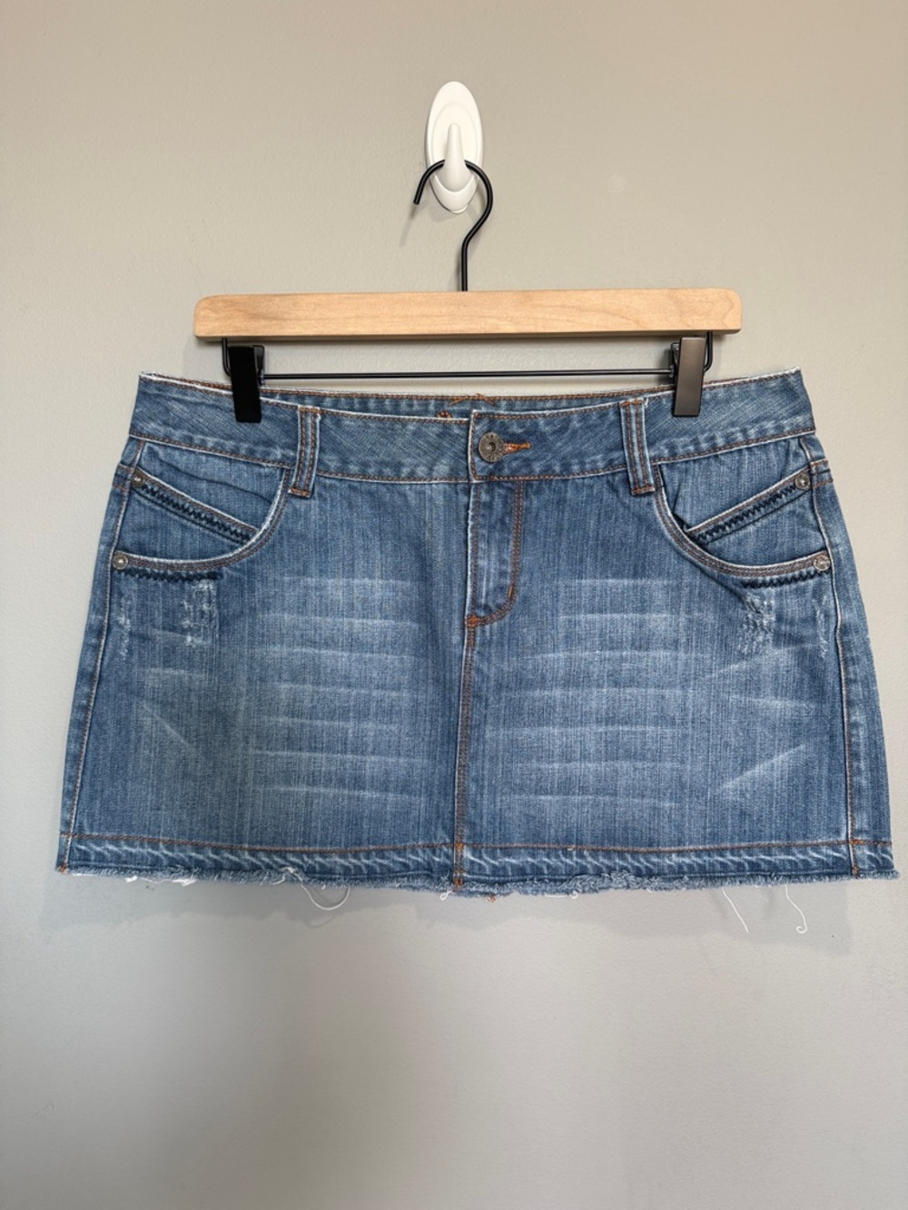 Chip & Pepper Blue Denim‎ Jean Mini Skirt